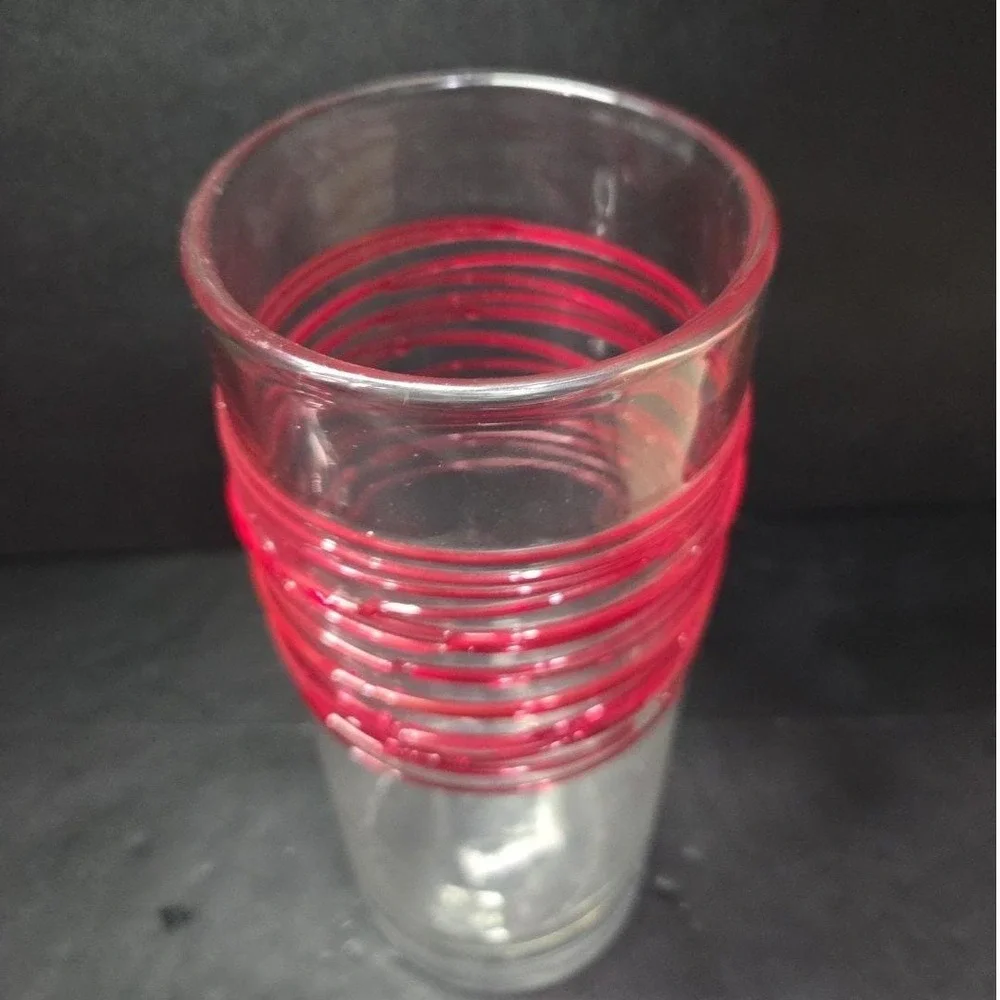Pier 1 Imports Red Swirline Glass Vase, Vintage Handcrafted Flower Display, Flaw